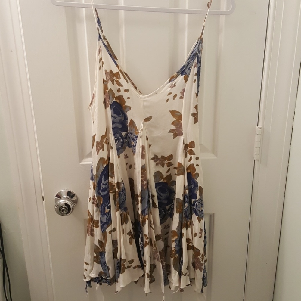 Medium NWT Free people tunic